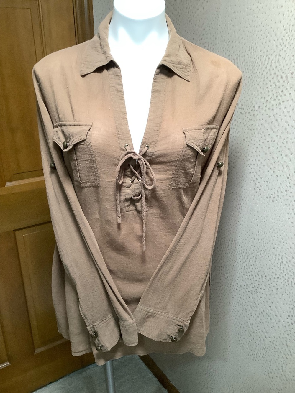 Bandolino Taupe Lace-Up Long Sleeve Tunic